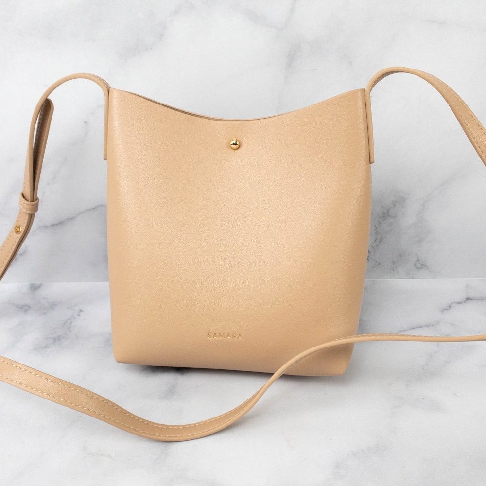 NWOT SAMARA Vegan Leather Shoulder Bag